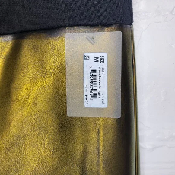 Red Hot By Spanx Women's Medium All Over Faux Leather Leggings Green Black - Picture 3 of 4